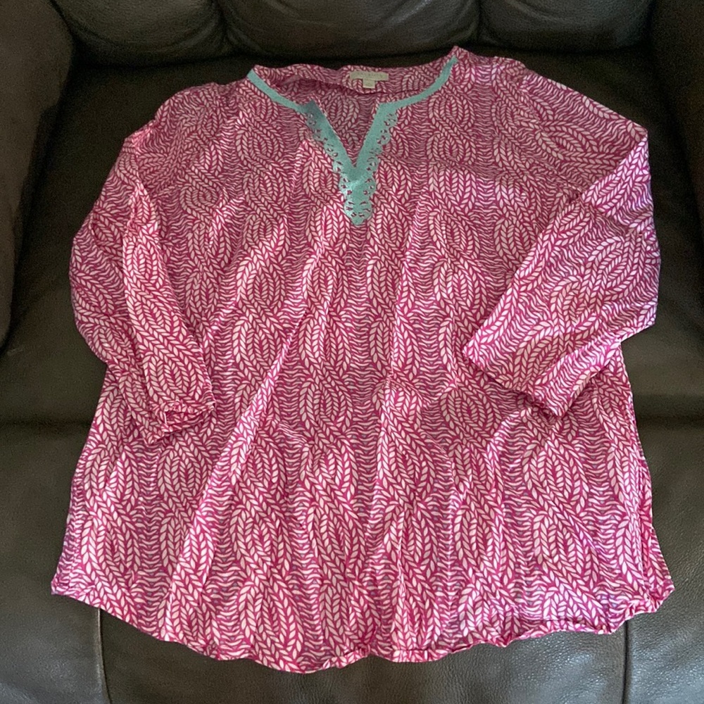 Women’s petite blouse